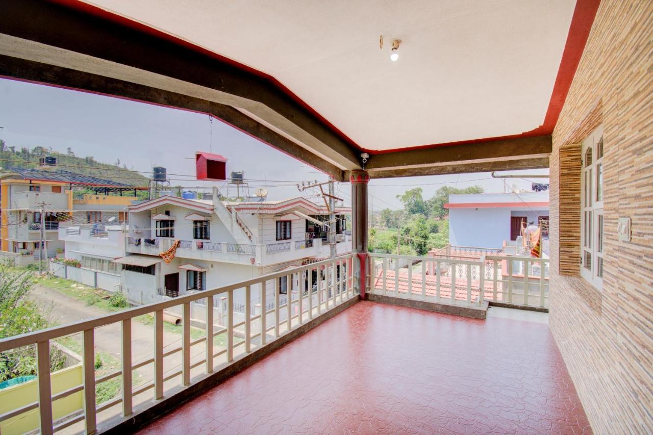 Serene Home Stay In Madikeri Extérieur photo